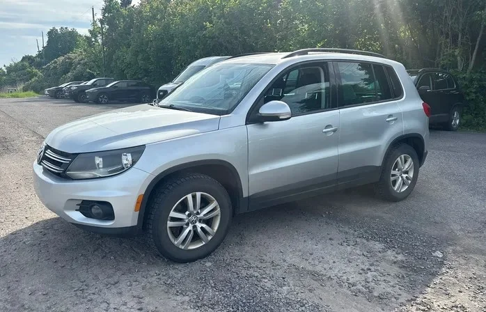 2017 VOLKSWAGEN Tiguan Trendline 4WD **en transit