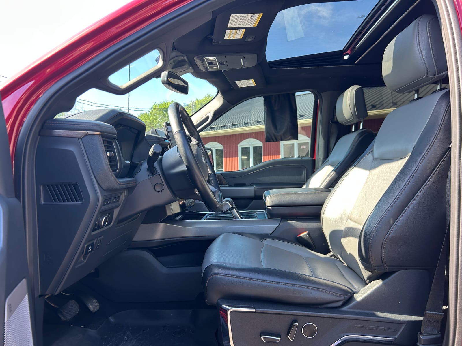 2023 FORD F-150 Lightning Lariat Longue range vignette 7