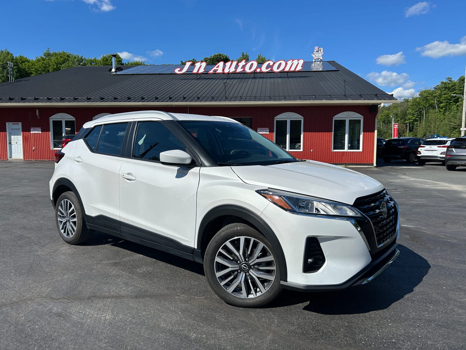 2024 Nissan Kicks SV