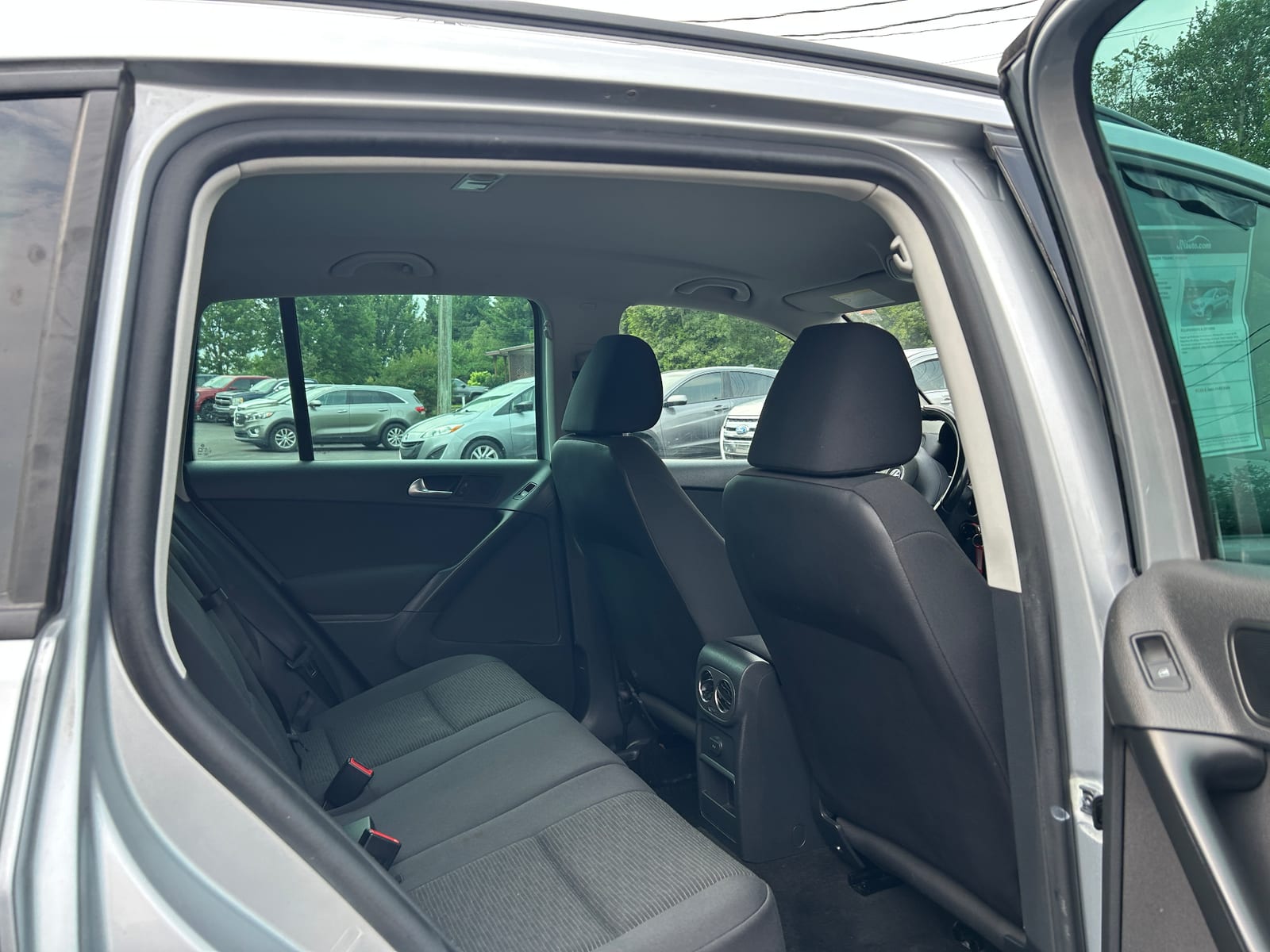2017 Volkswagen Tiguan ST 2.0 vignette 9
