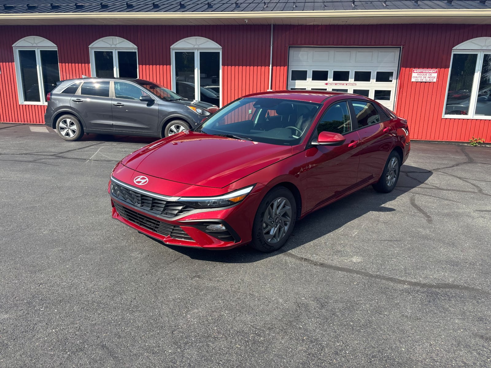 2026 HYUNDAI Elantra PREFERED vignette 3