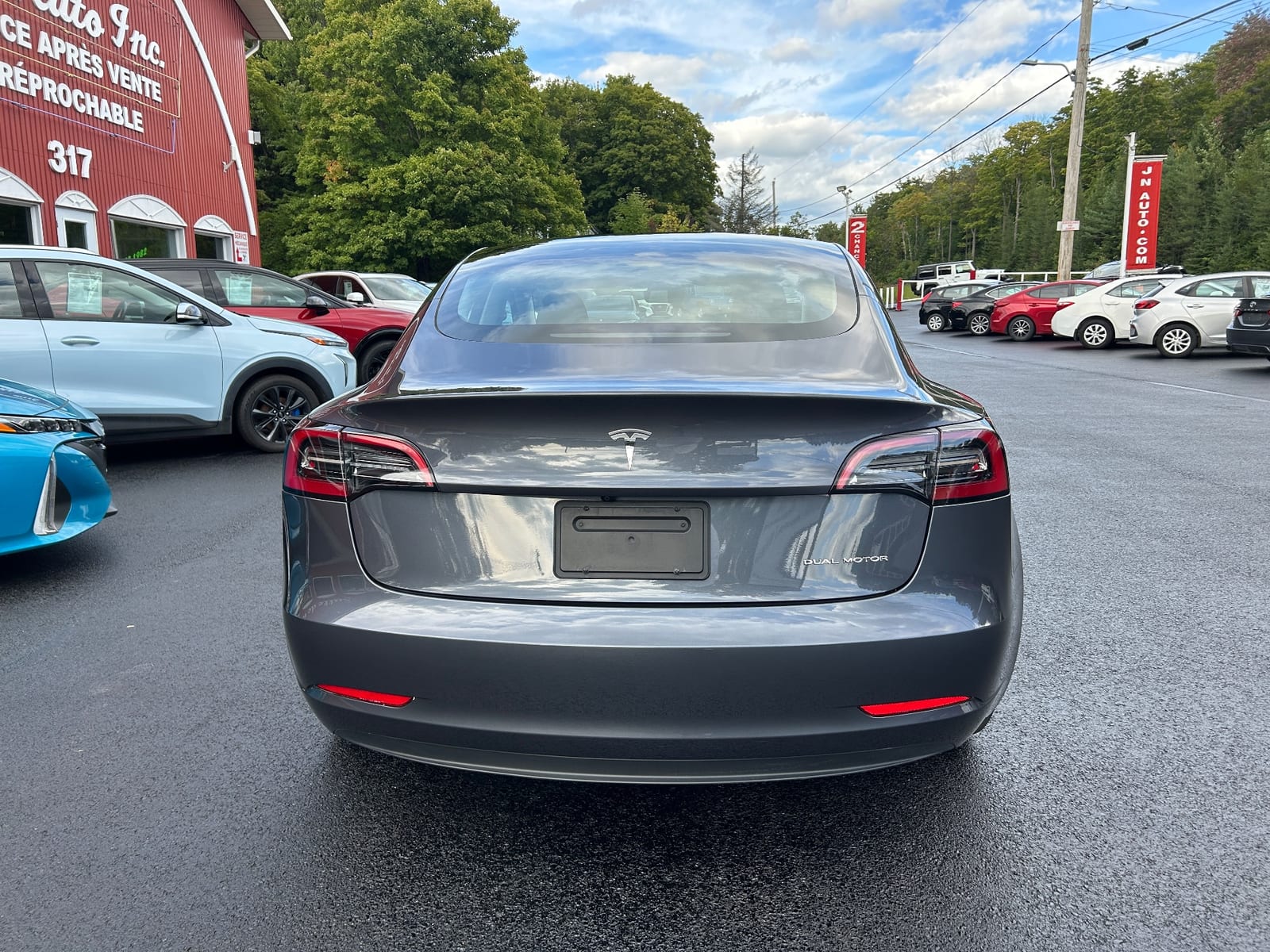 2023 tesla 3 LR AWD vignette 3
