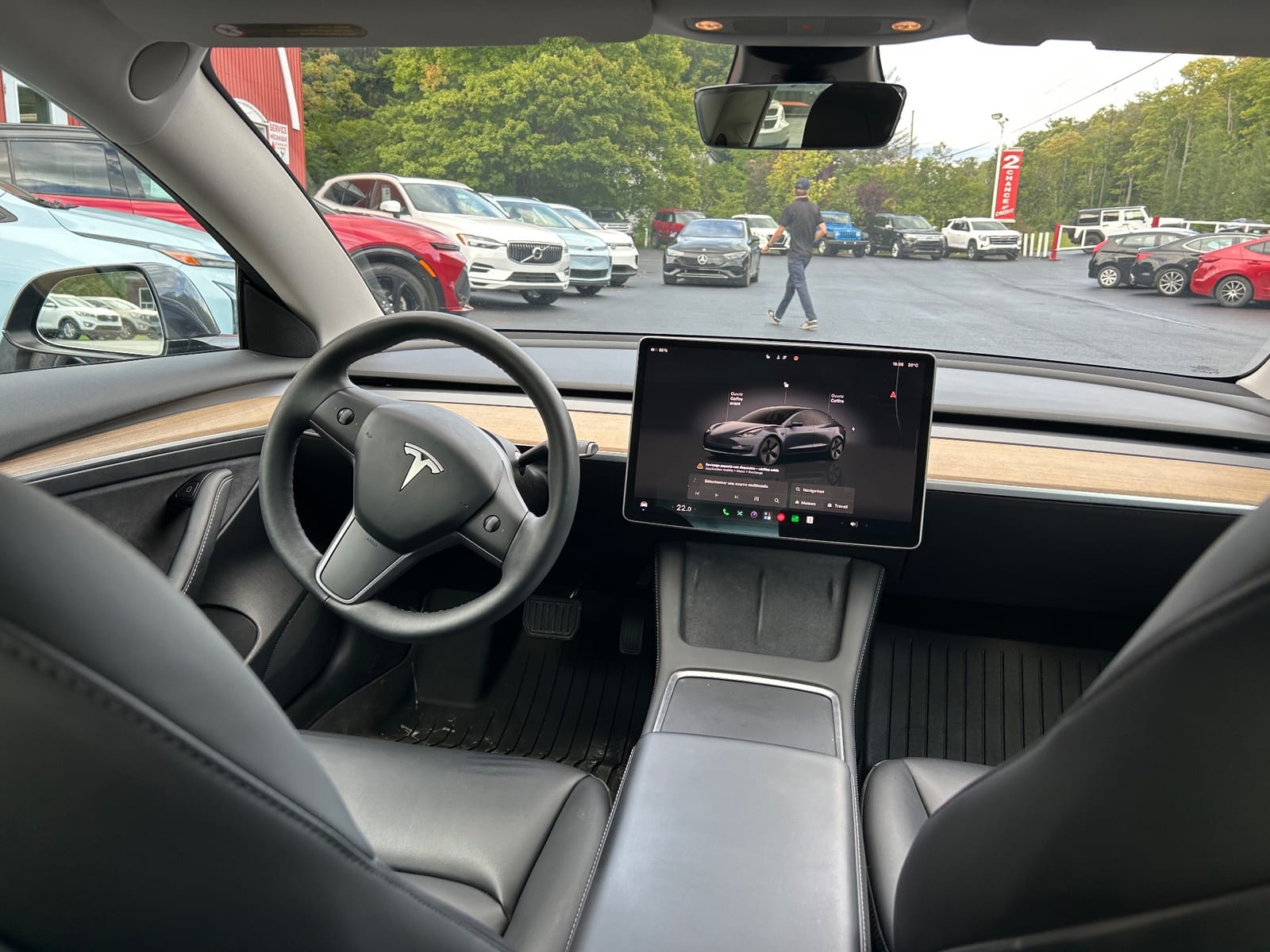 2023 tesla 3 LR AWD vignette 8