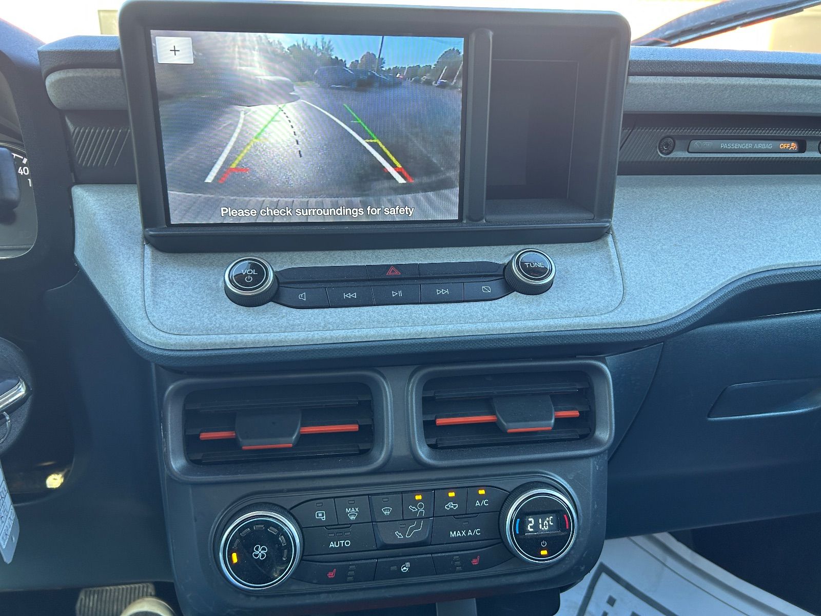 2022 FORD Maverick AWD XLT 4dr SuperCrew 4.5 ft. SB vignette 5