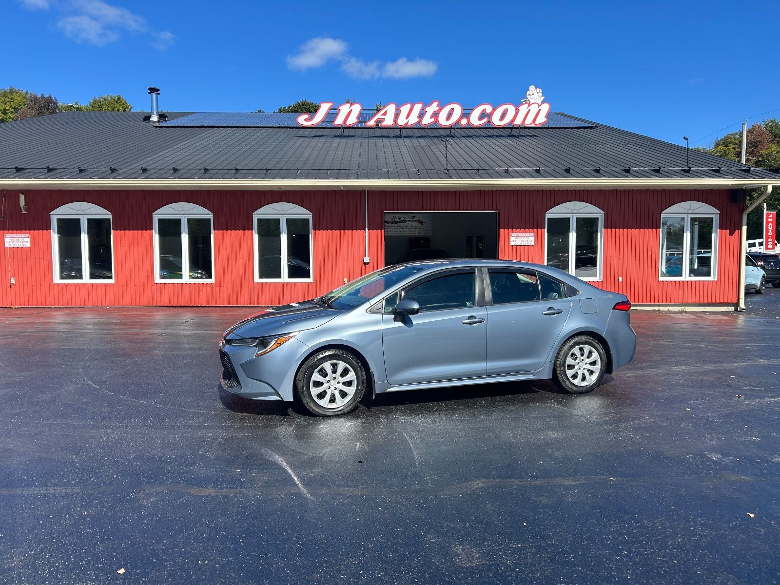 2020 TOYOTA Corolla LE