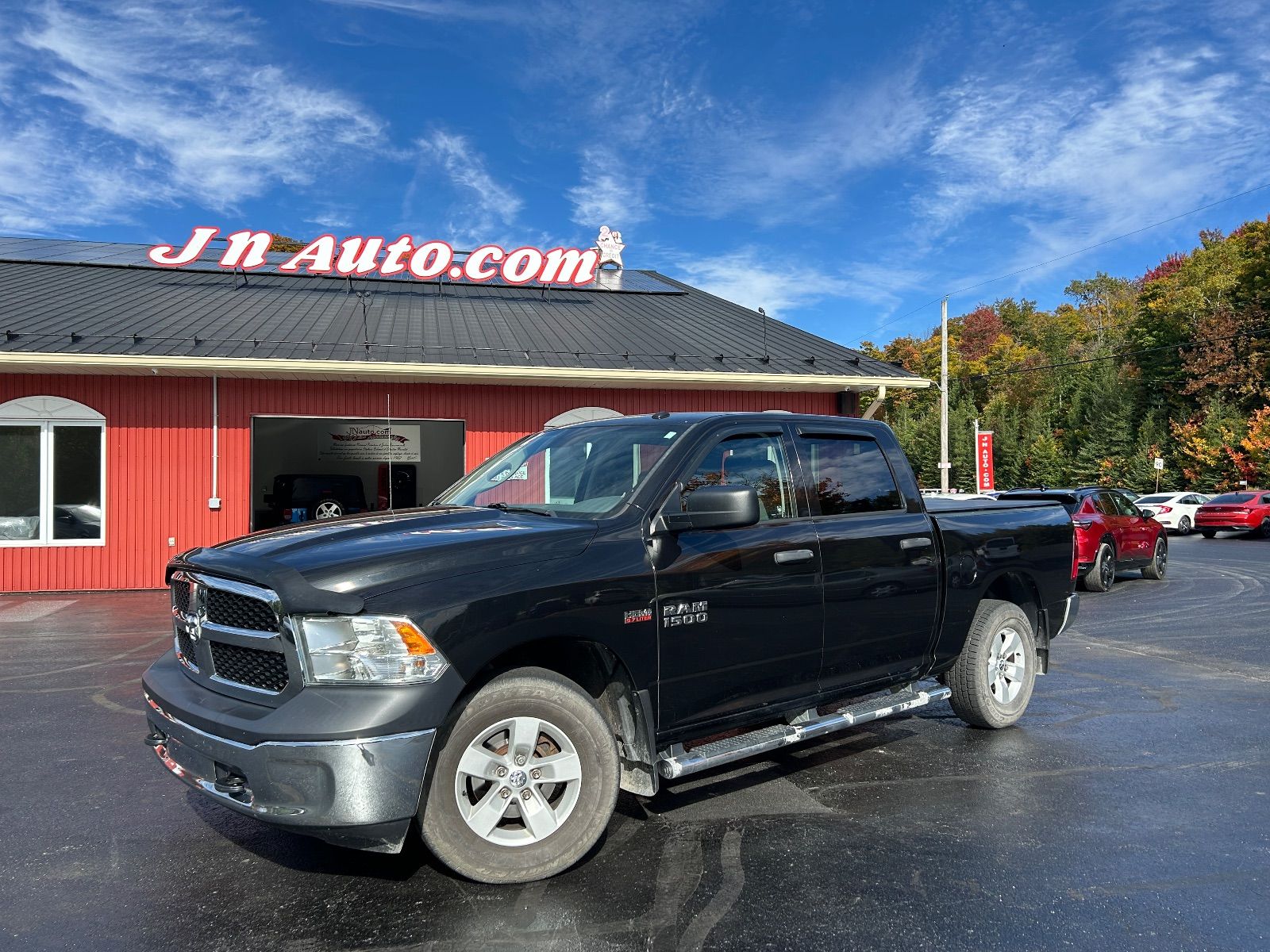 2017 RAM 1500 ST DS