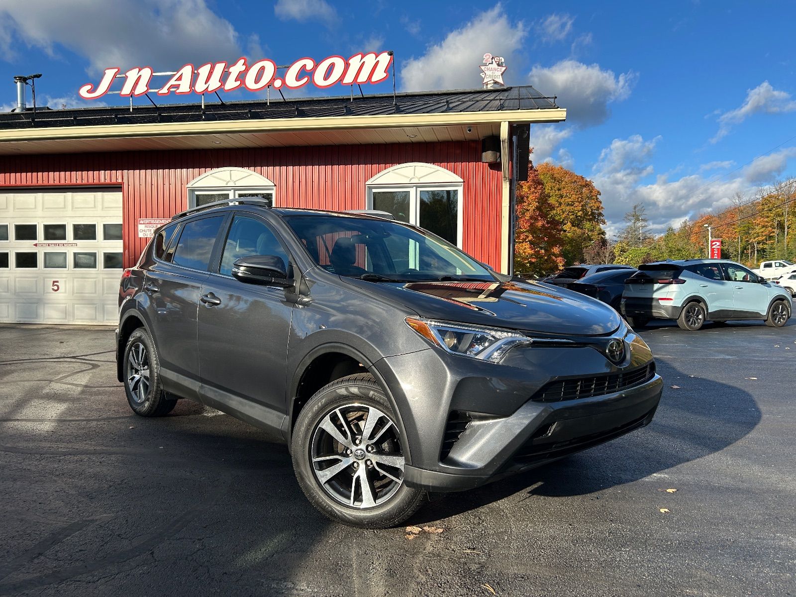 2018 TOYOTA RAV4 LE AWD