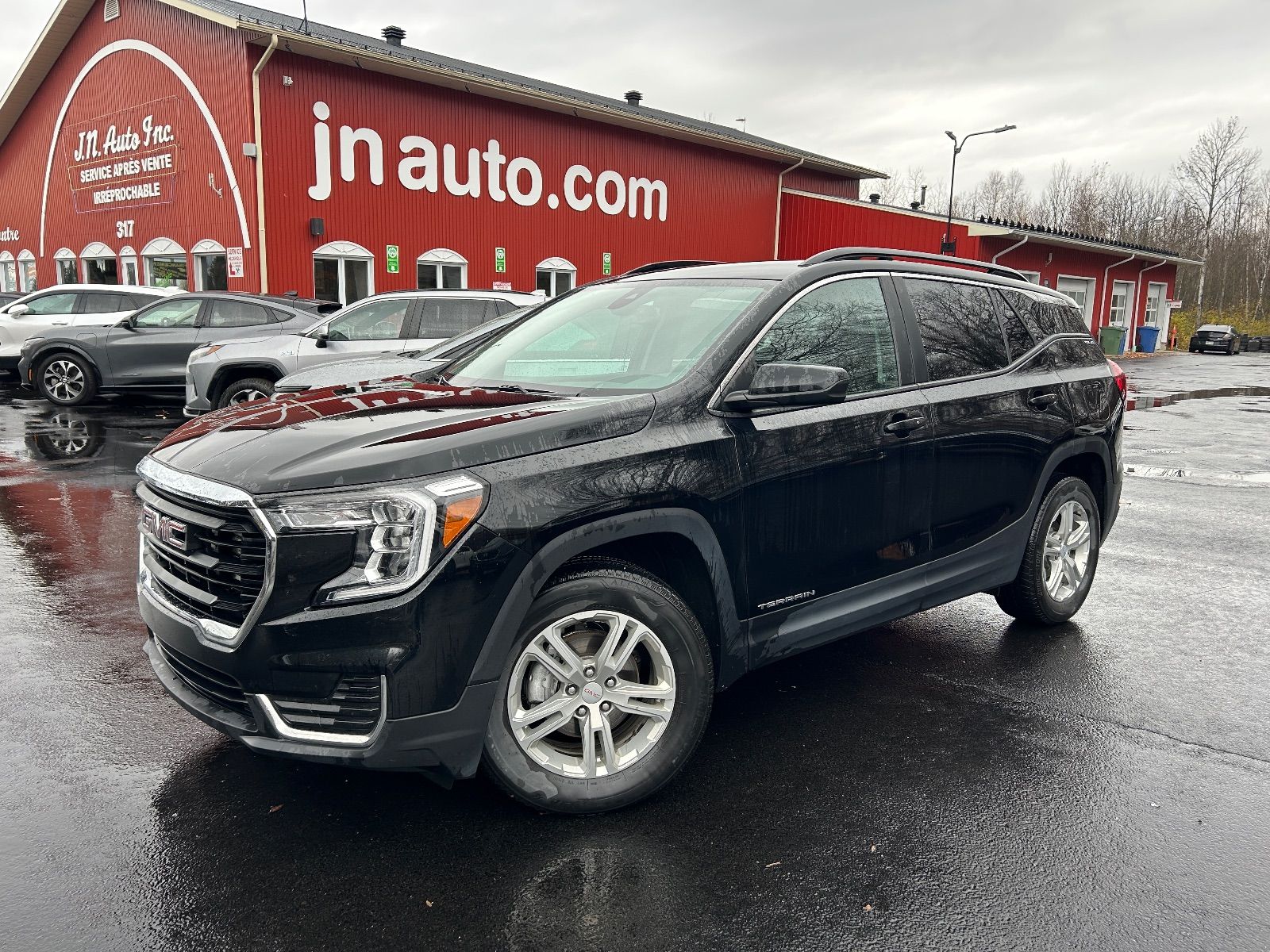 2022 GMC Terrain SLE AWD vignette 5