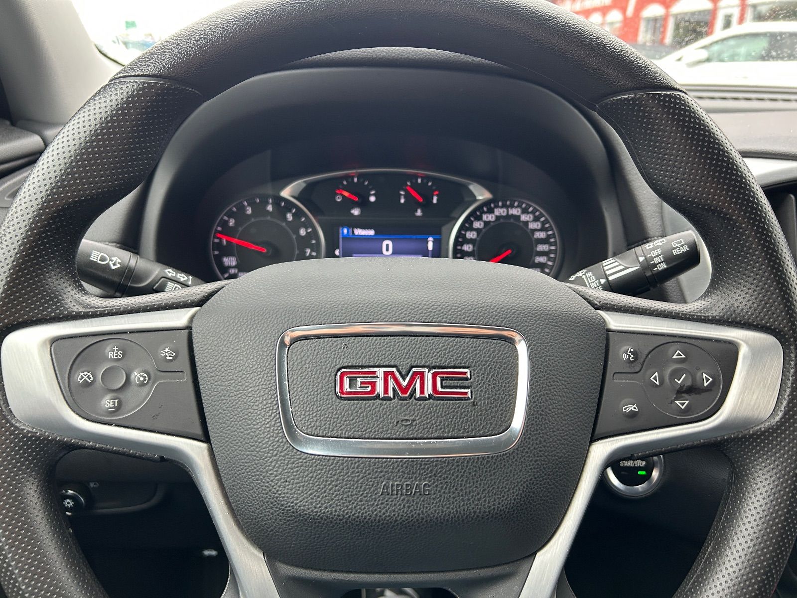 2022 GMC Terrain SLE AWD vignette 7