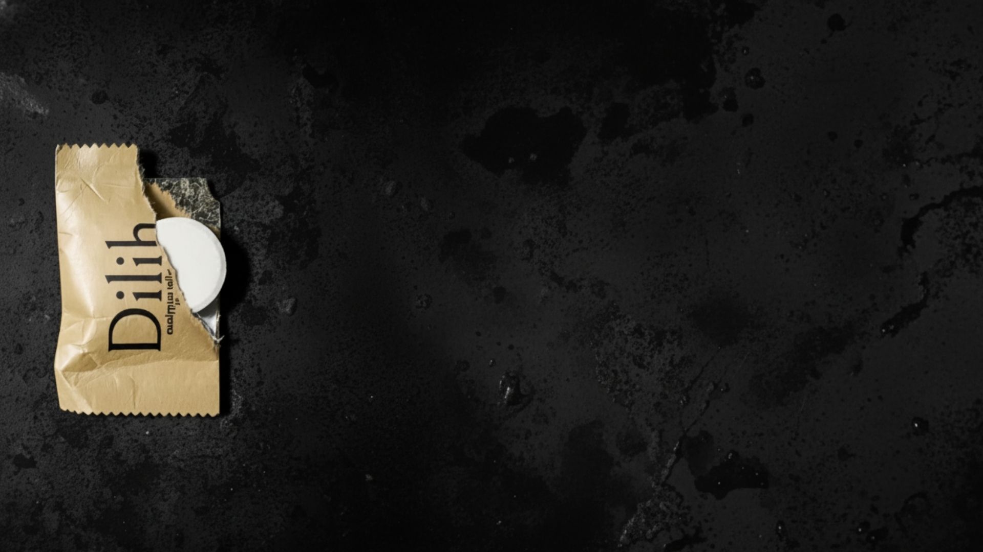 Dilih product package against a dark, elegant background