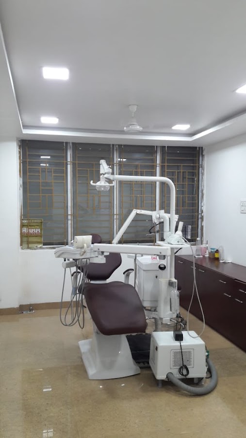 Dr Prasanth's Royal Dental Care and Implant Center in Erode photo 2