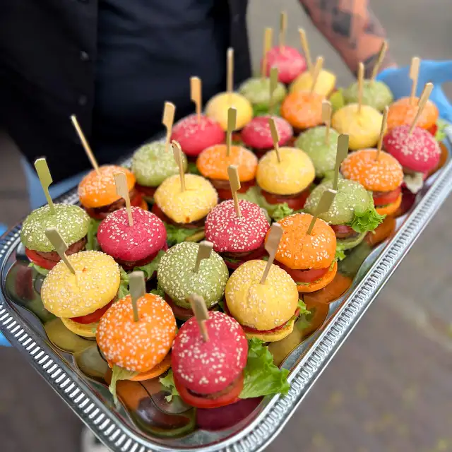 Confetti burgers
