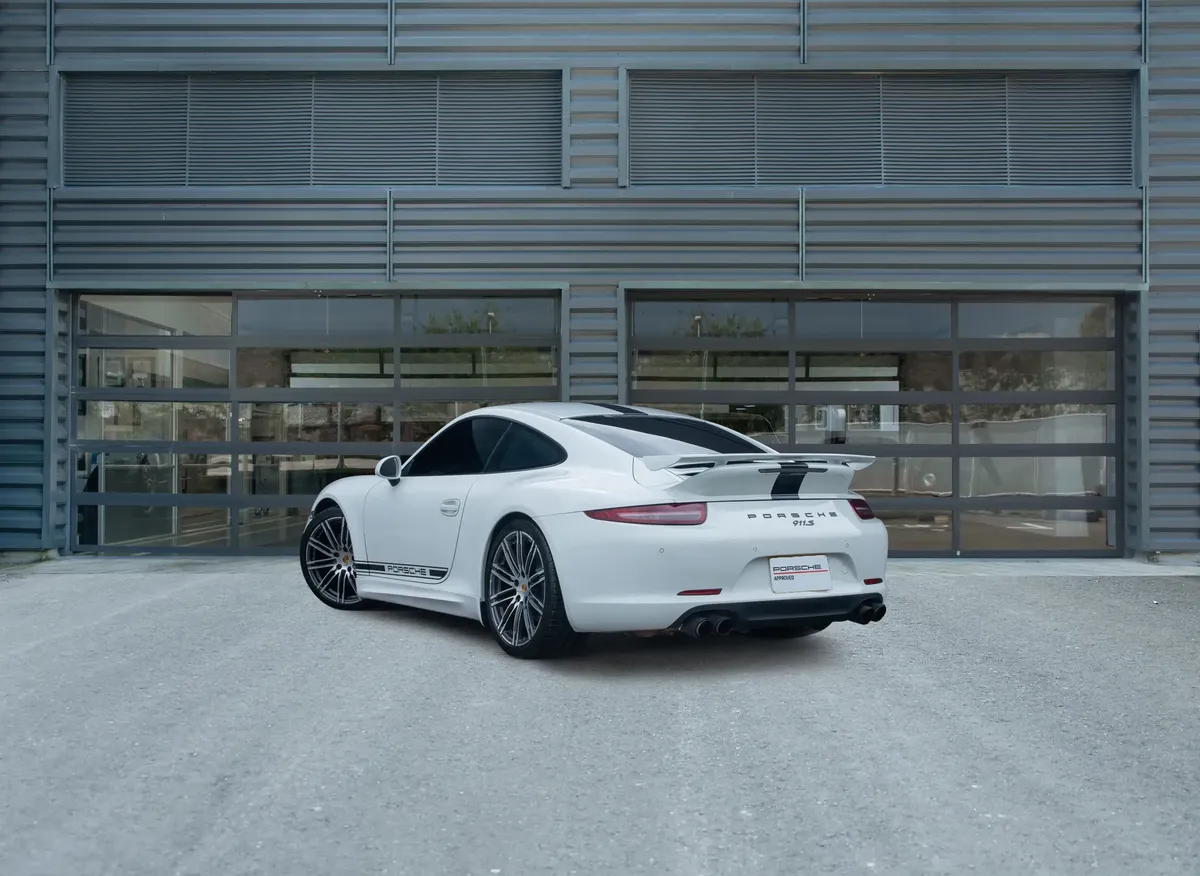 Porsche thumbnail
