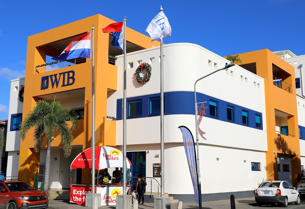 Gallery image 5 for Windward Islands Bank