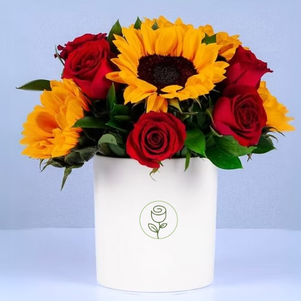 Rosas rojas y girasoles en arreglo - Capital Flores con envío a domicilio hoy
