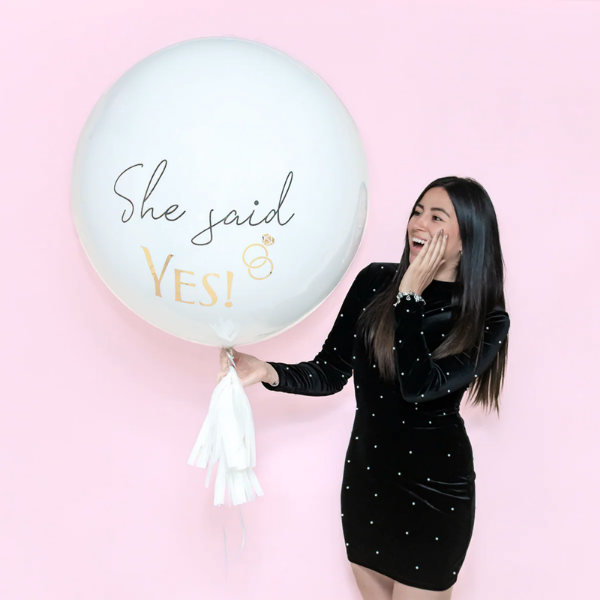 White engagement bubble balloon - Capital Flores with same-day home delivery