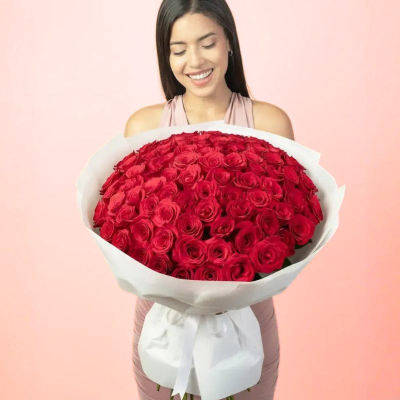 Bouquet of 100 Roses - Capital Flores with same-day home delivery