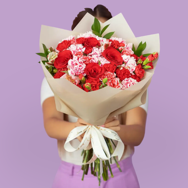 12 red roses, 12 red carnations, 6 pink carnations in a bouquet 12 red roses, 12 red carnations, 6 pink carnations in a bouquet - Capital Flores with same-day home delivery