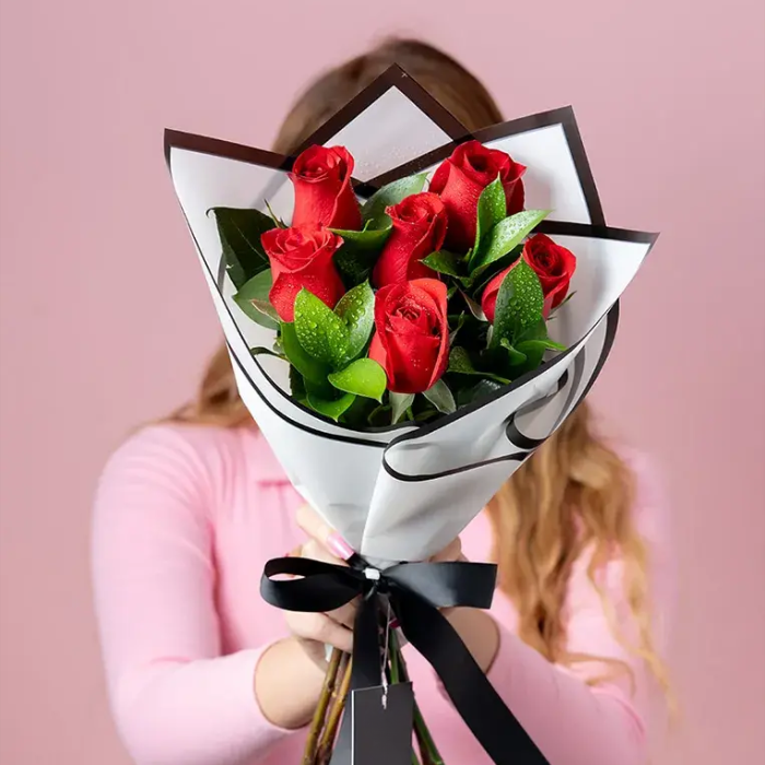 6 Roses Bouquet - Capital Flores with same-day home delivery