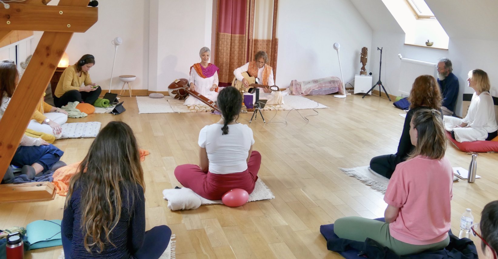 IMMERSION VIBRATIONS Chant Indien, Râgas, Mantras, Tanpura - 2