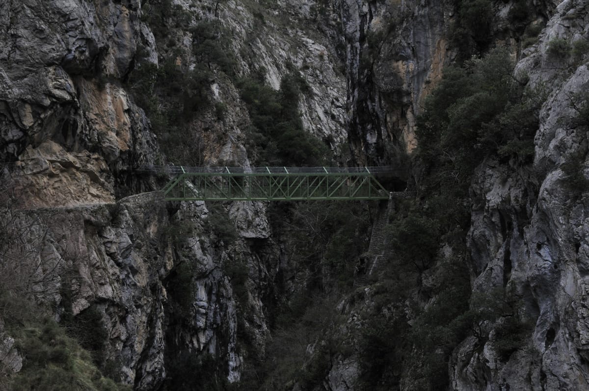Rebecos and Bolín bridges
