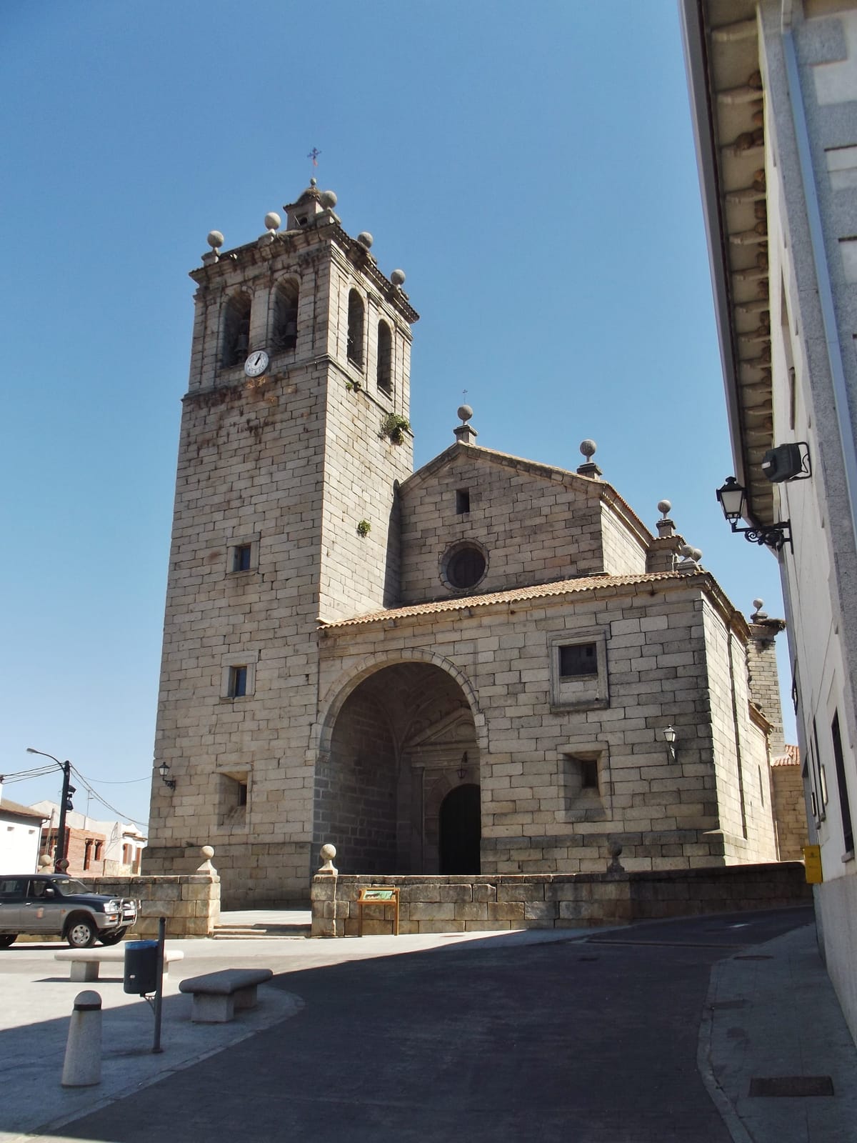 Iglesia de Santa María de la Nava