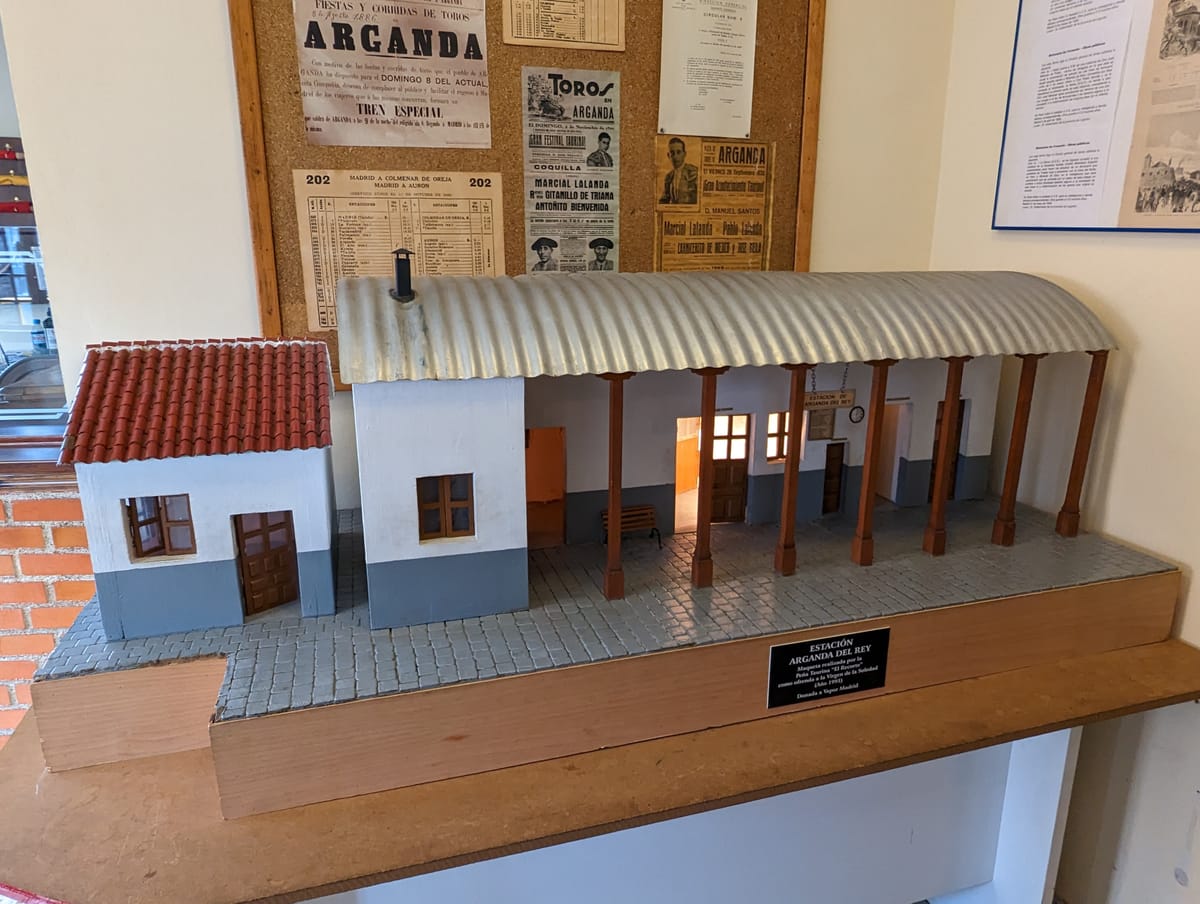 La Poveda and the Arganda train