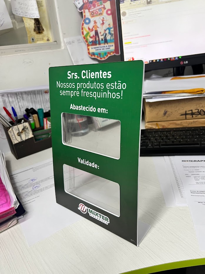 Projeto de comunicação visual realizado para cliente.