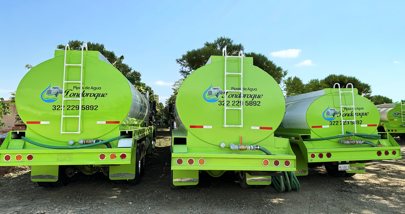 Pipas de agua Tondoroque listas para servicio en Nayarit