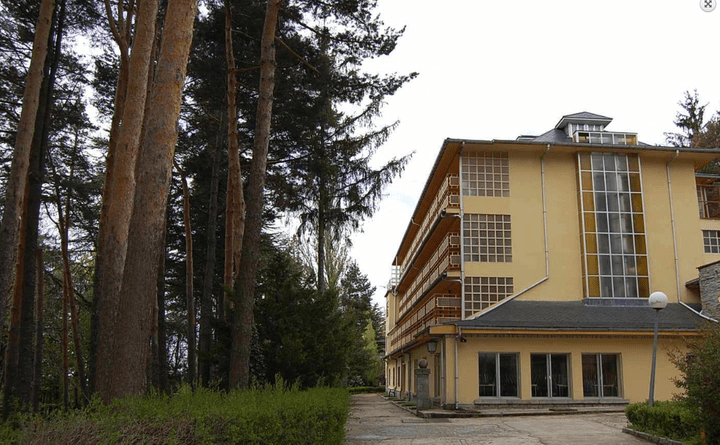 Casa de Convivencias Divina Pastora ubicado en Madrid