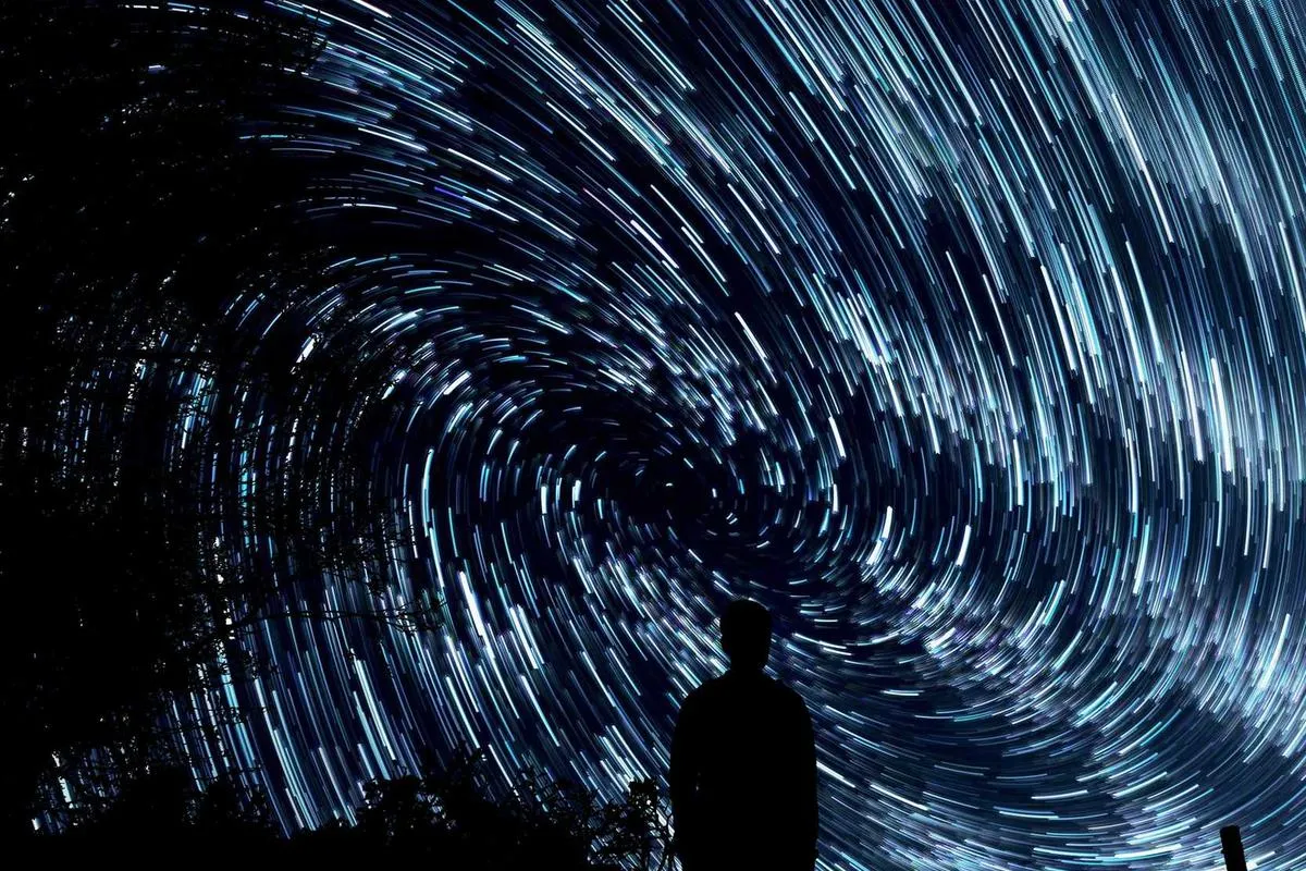 Ribuan Warga Padati Alun-Alun, “Dahsyat Spektakuler Indramayu” Sukses Meriahkan Kota Mangga