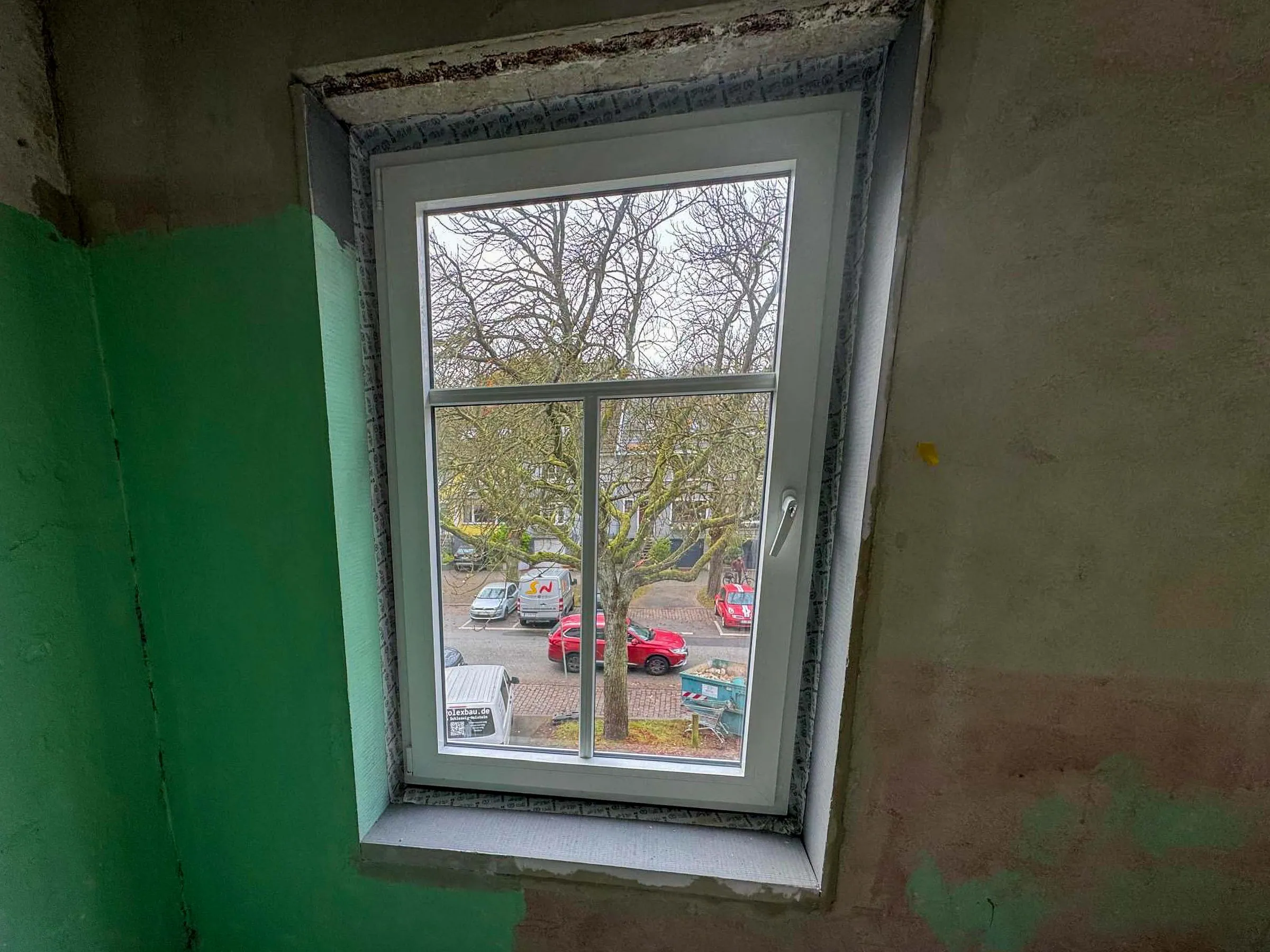 Privathaus in Kiel 1 - Impression der Fenstermontage Detail 2