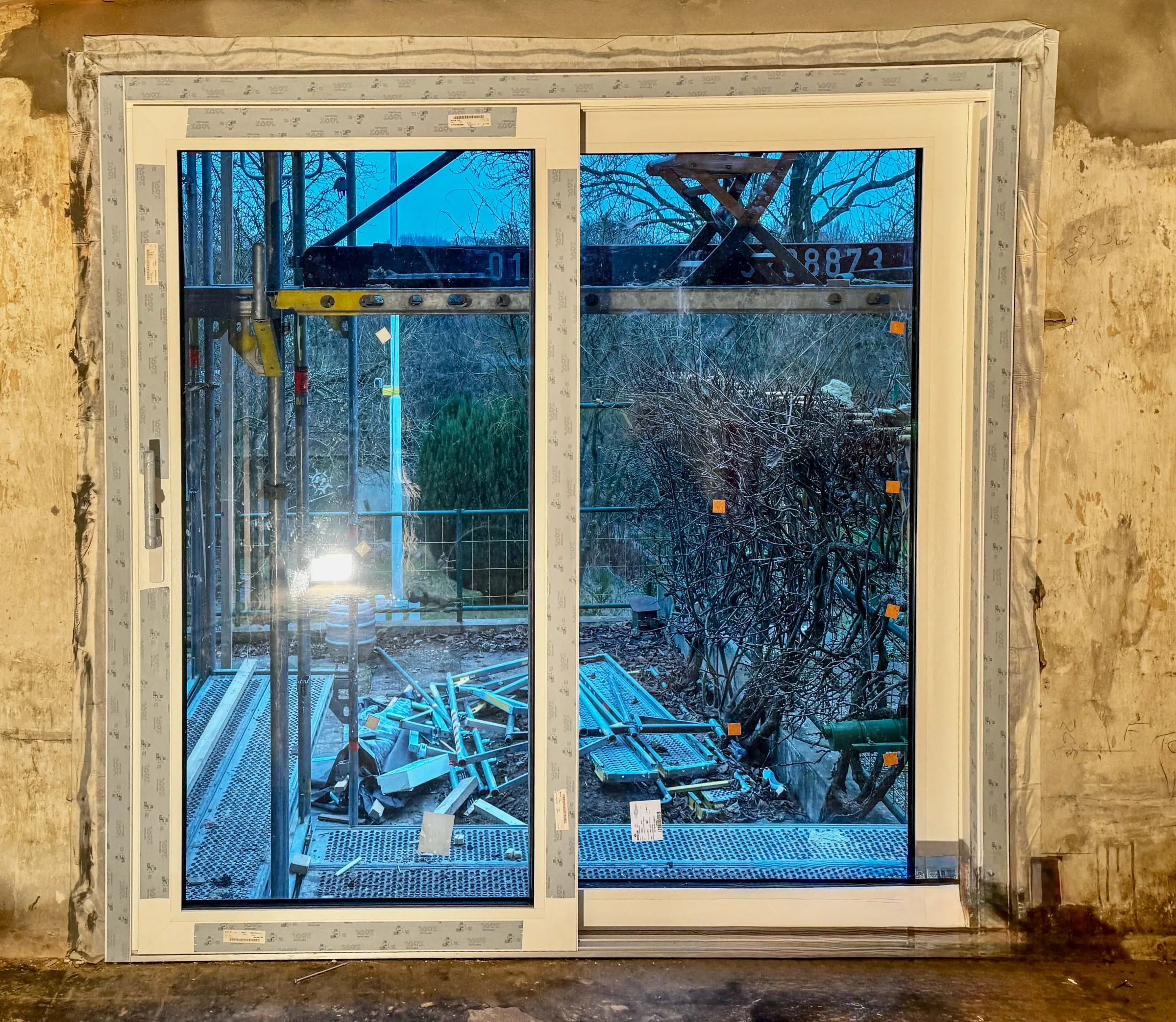 Privathaus in Kiel 2 - Impression der Fenstermontage Detail 1