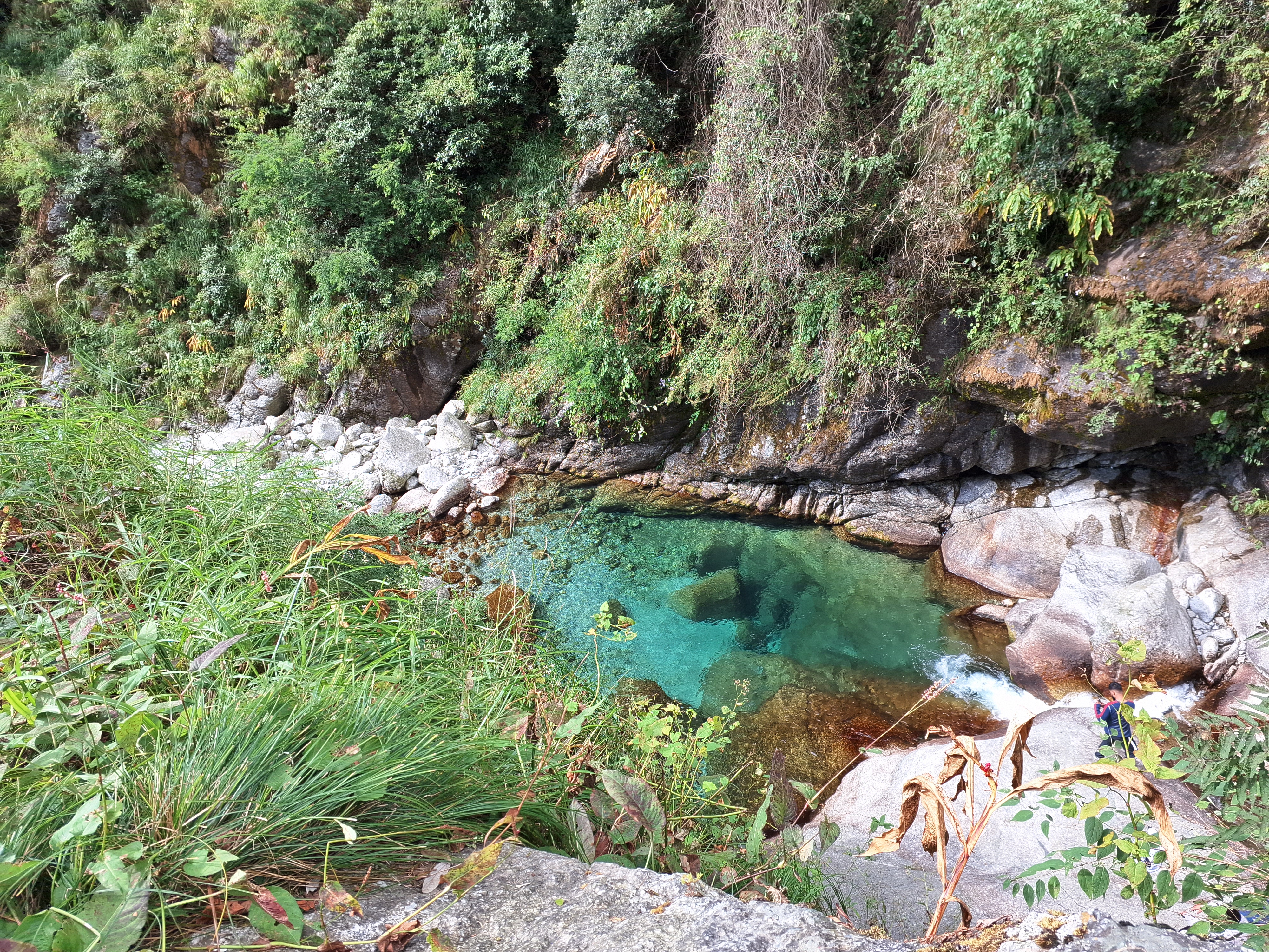 A stunning sunset view over the Kangra valley from Triund.