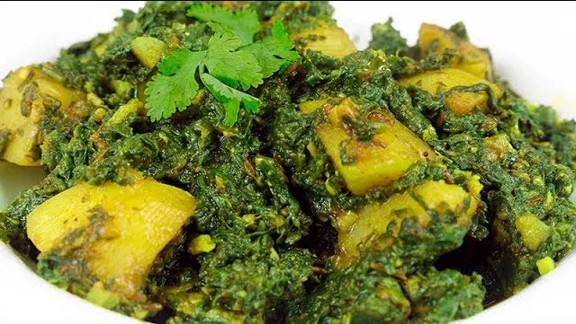 Aloo Palak - Mother India Fremantle Indian Takeaway