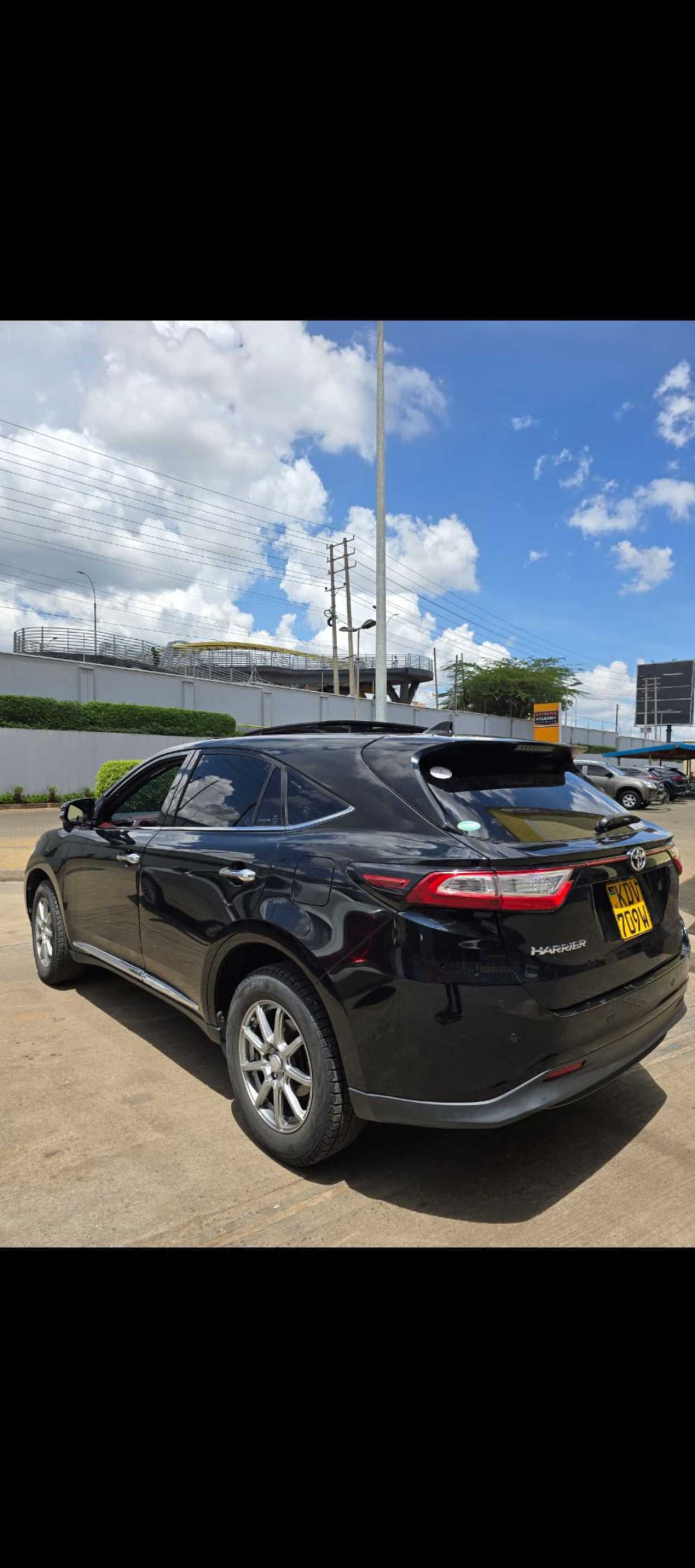Toyota Harrier new shape
