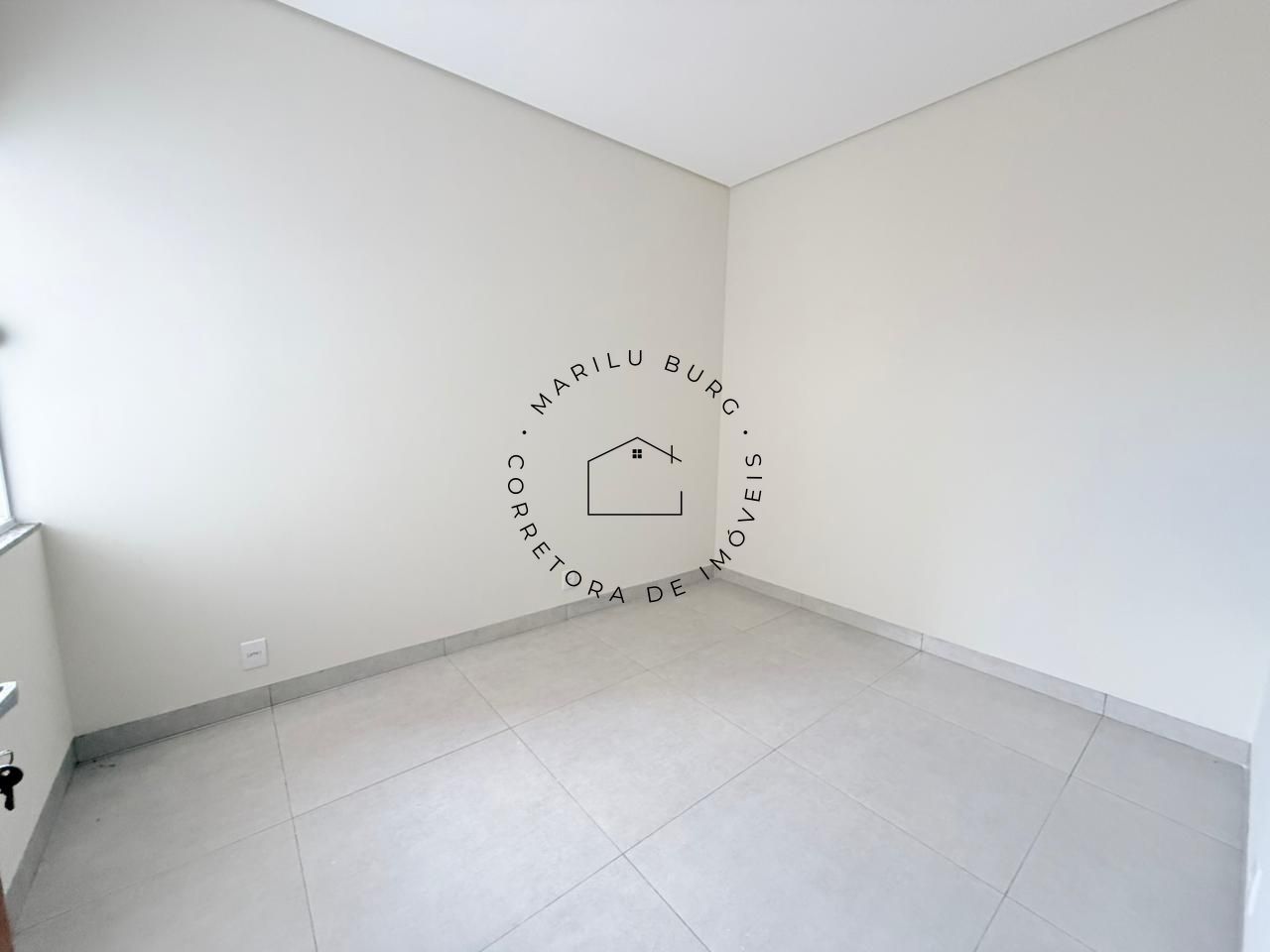 CASA À VENDA NO PARQUE AMAZONAS, CONFORTO E PRATICIDADE - Imagem 4