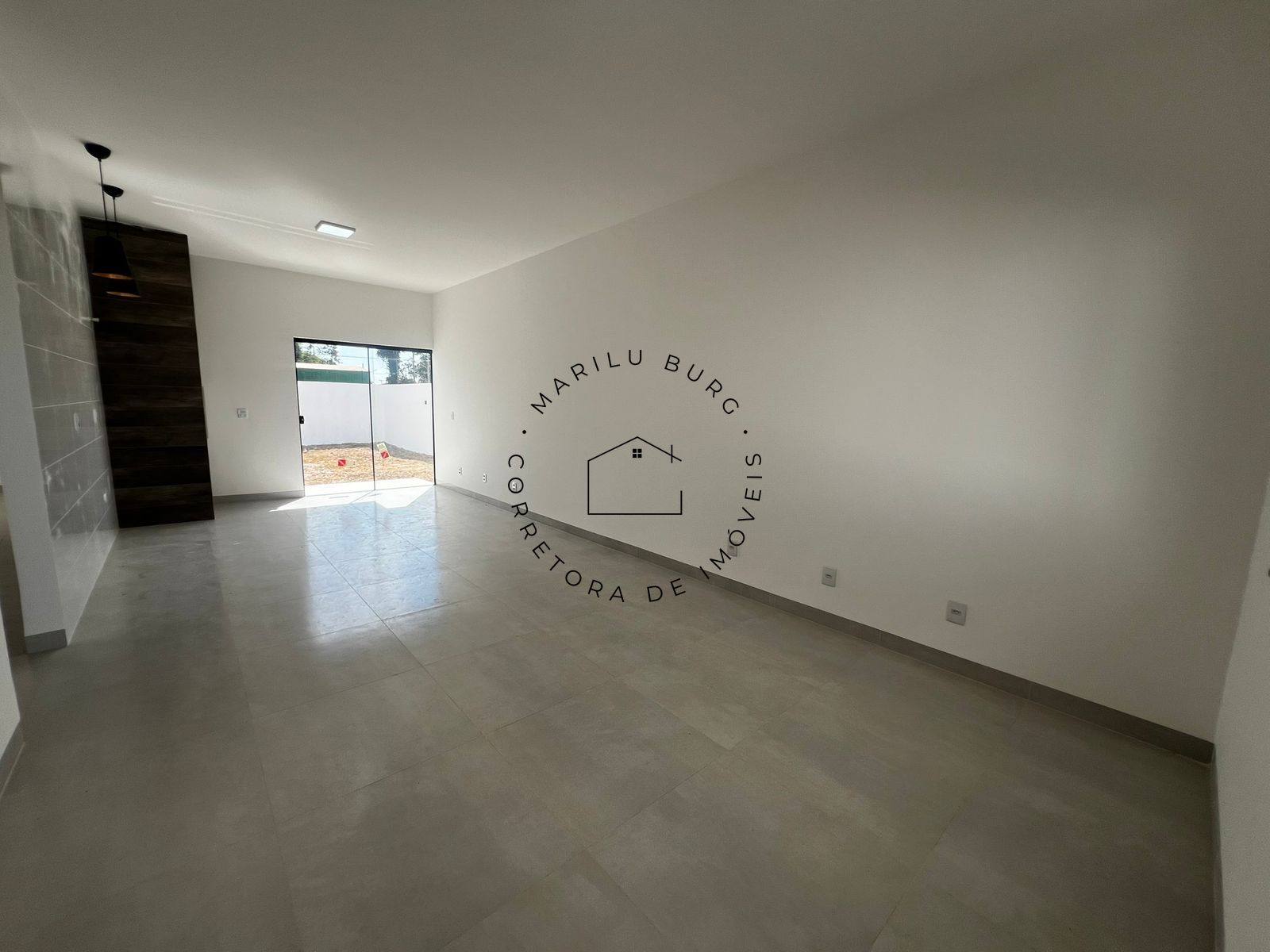 CASA À VENDA NO PARIS, PERTO DO ARCO DO TRIUNFO - Imagem 4