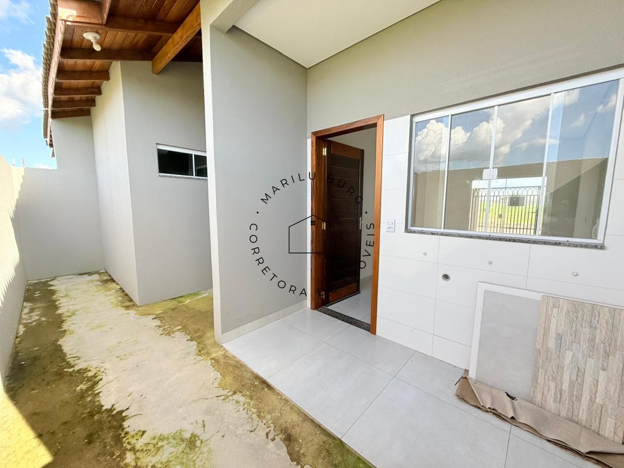 CASA COM DOIS QUARTOS NO PARQUE AMAZONAS - Imagem 7