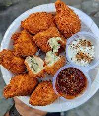 Kurkure Mast Paneer Momos