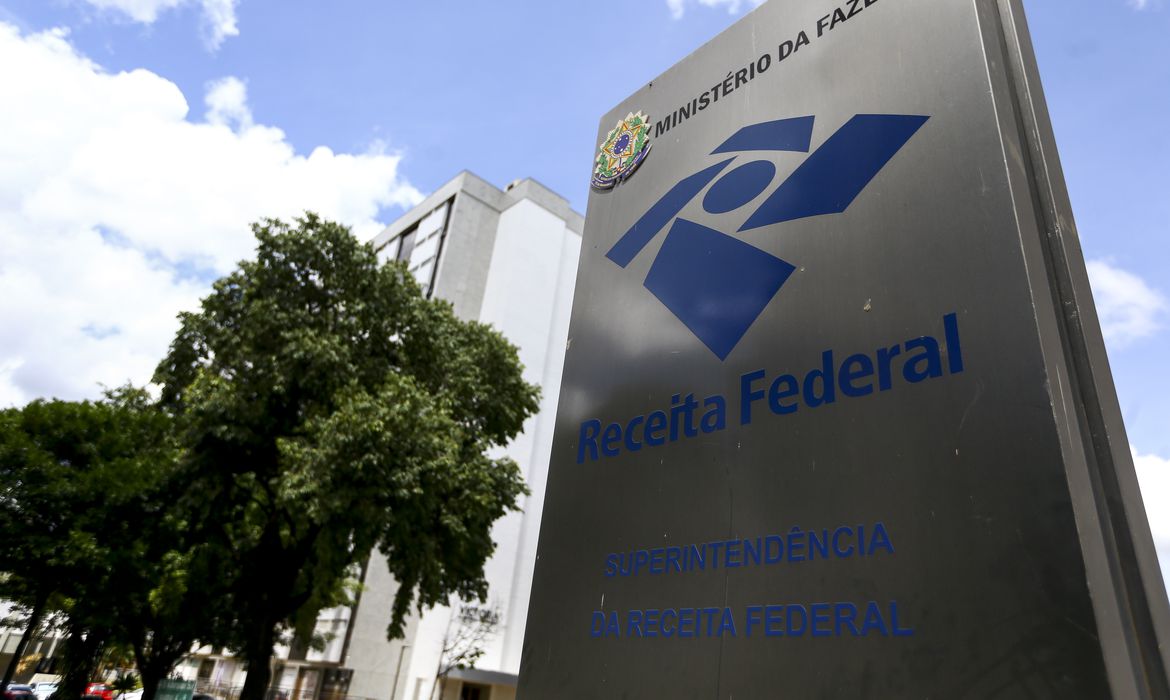 Receita Federal amplia para 173 o total de benefícios fiscais que empresas devem declarar