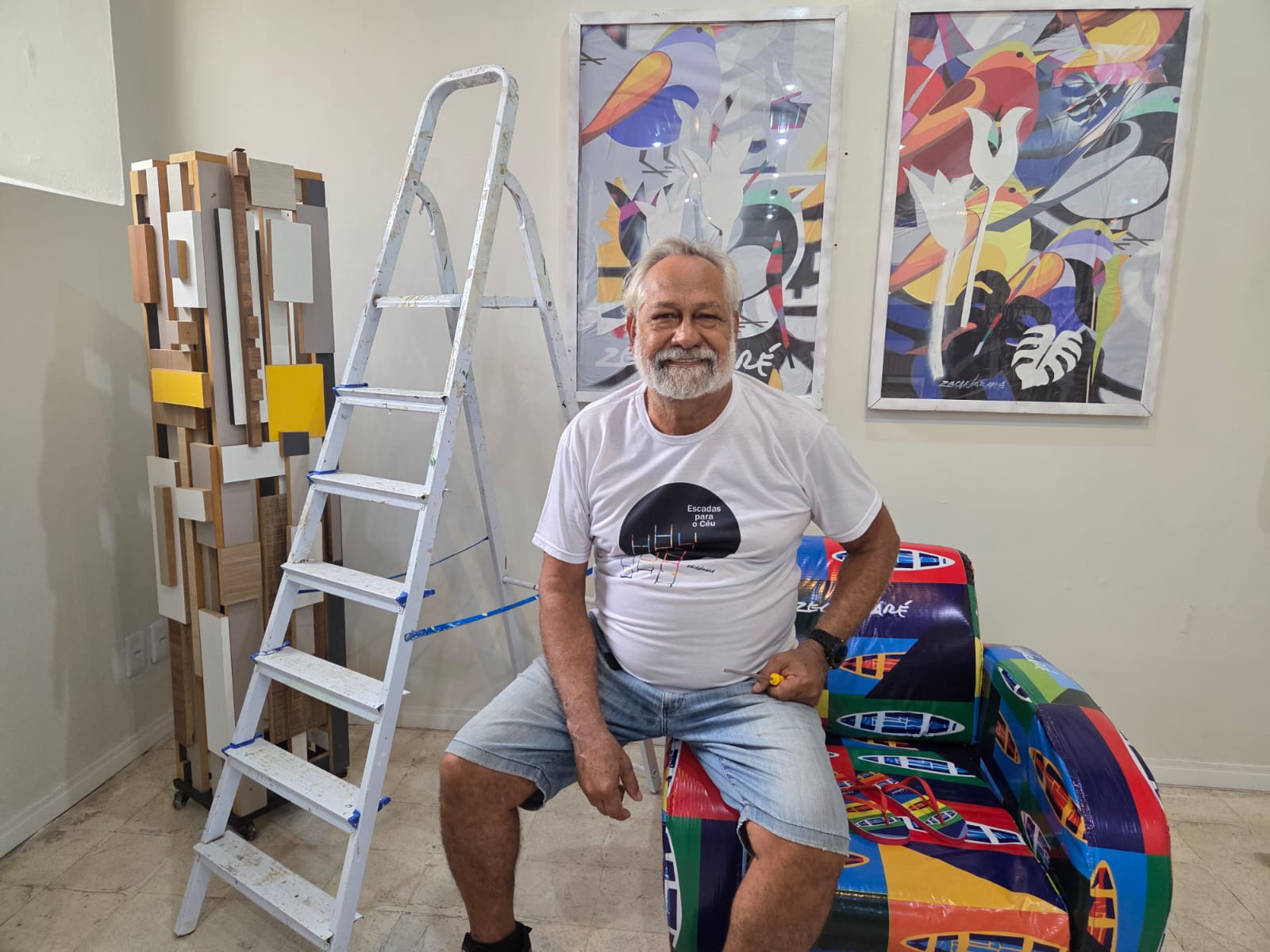 Obras do Artista Amazonense Zeca Nazaré Tornam-se Opções de Presente Criativas no Natal