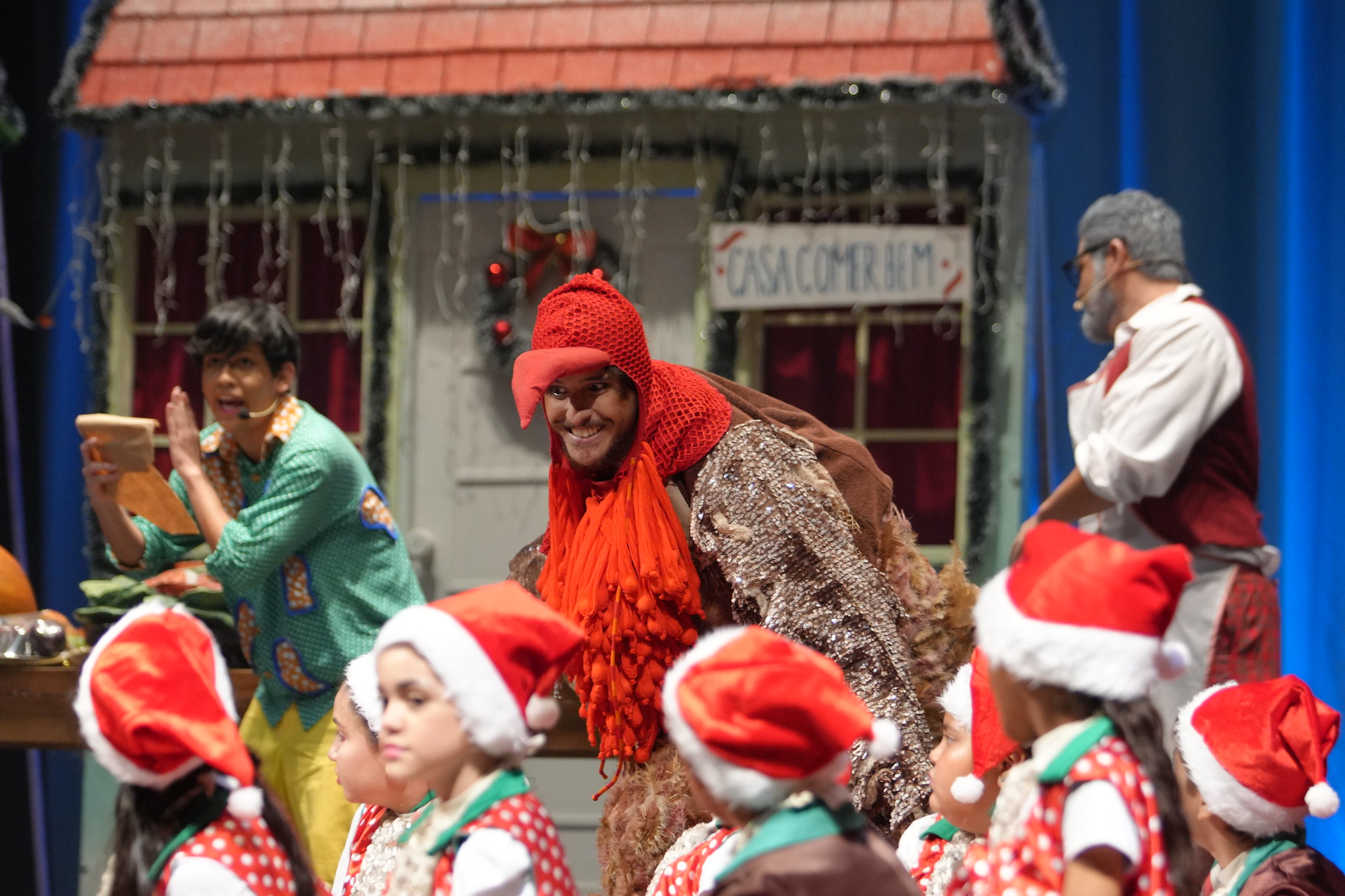 Projeto 'Natal em Rede' Conecta Municípios do Interior ao Espetáculo 'A Magia do Natal na Vila' via Transmissão Online