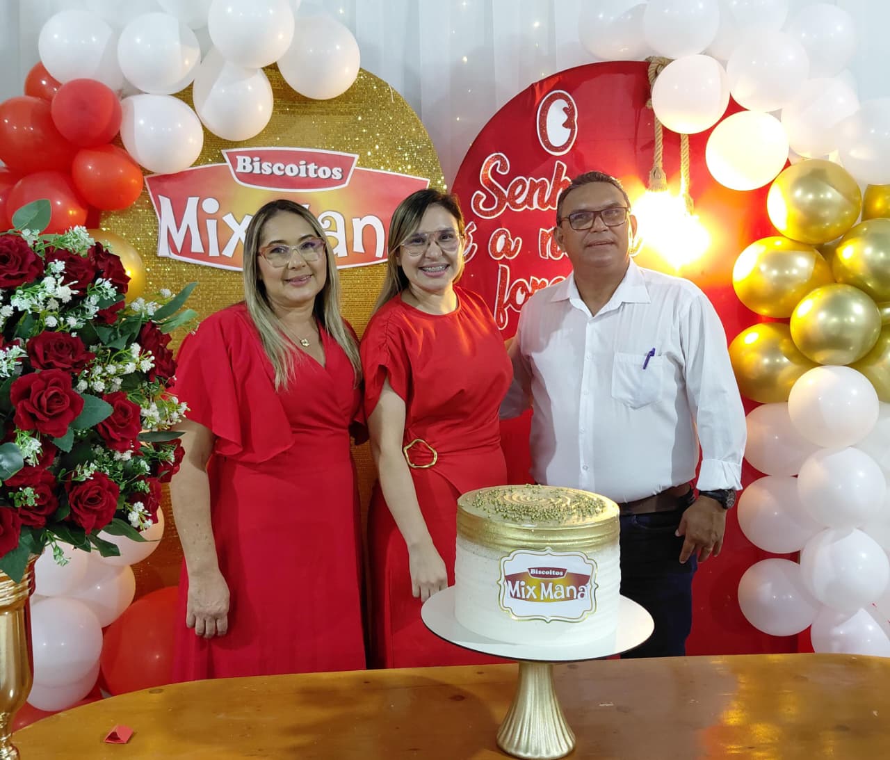 Quando o forno quase apagou, a fé manteve a Mix Maná acesa em Manacapuru