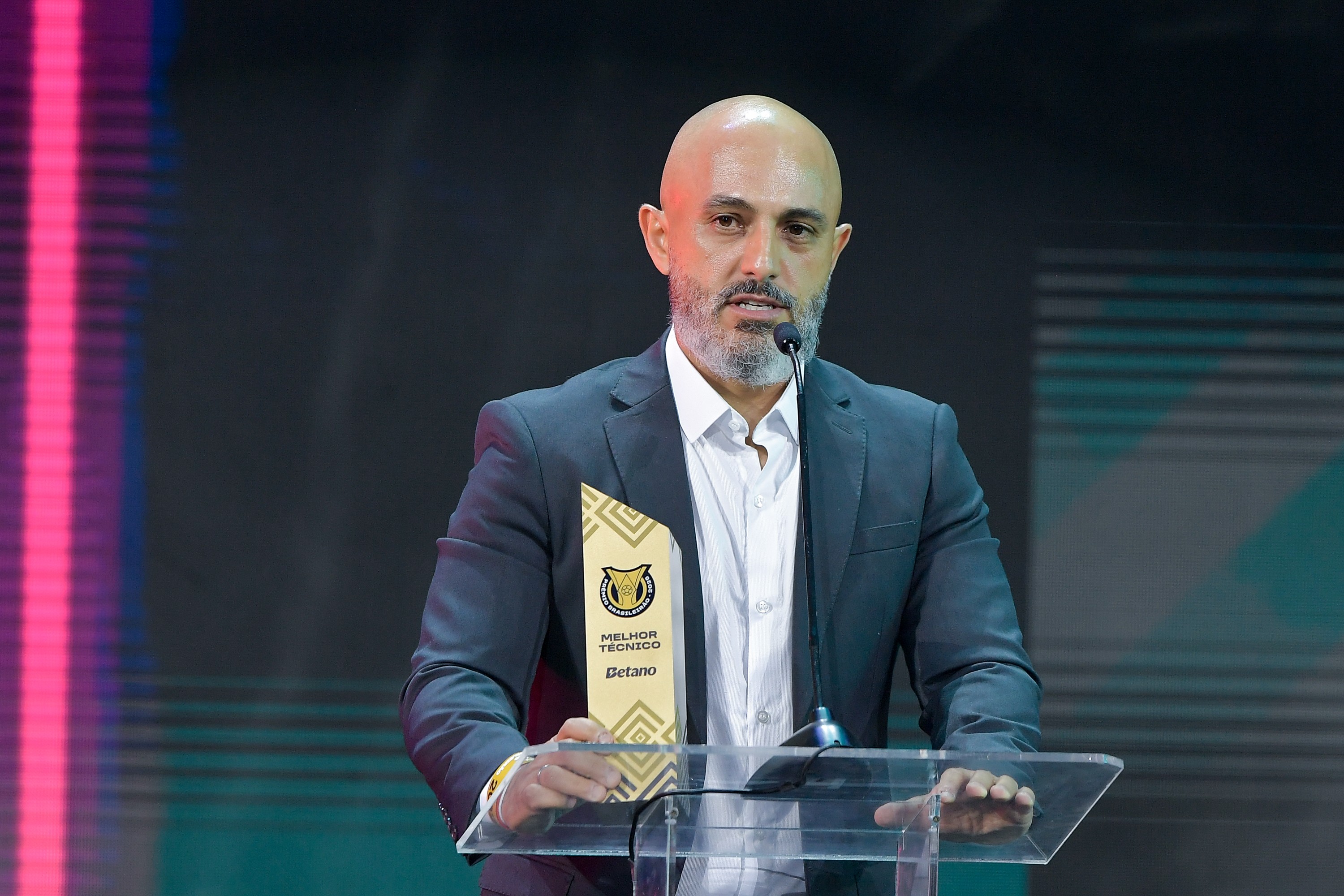 Resumo da Central: Recusa de Guanaes ao Botafogo, Anúncio de Danielzinho pelo São Paulo e Pedidos de Tite no Cruzeiro