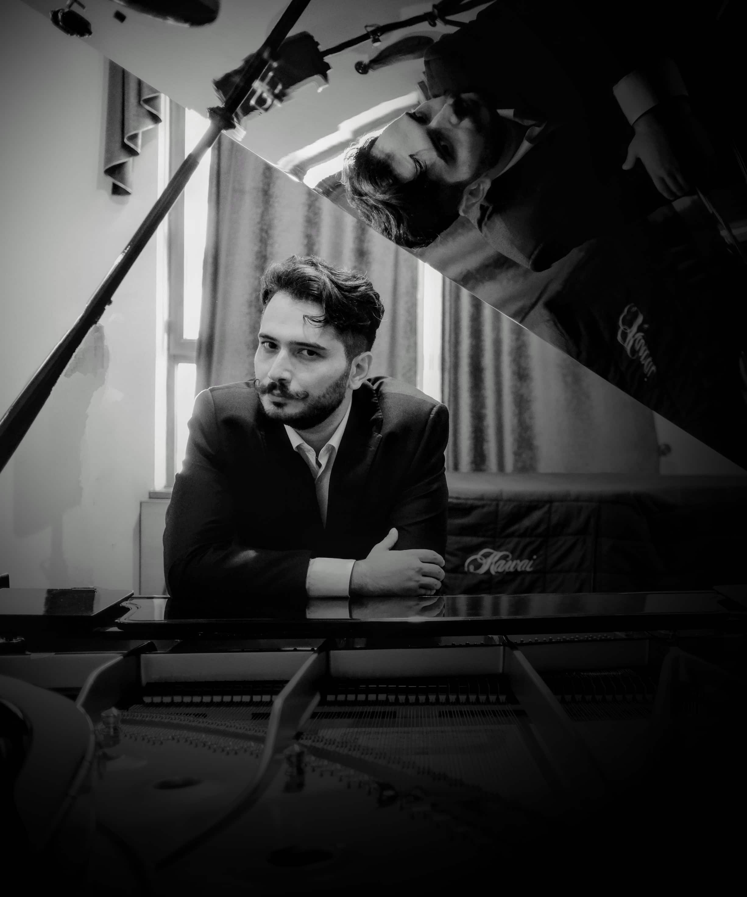 pianist Tigran Petrosyan photo