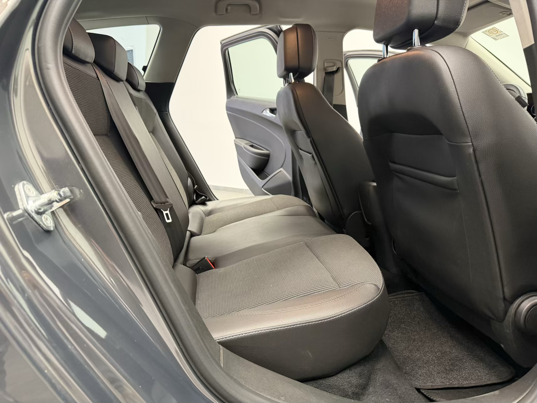 Opel Astra Sports Tourer Bi-fuel
