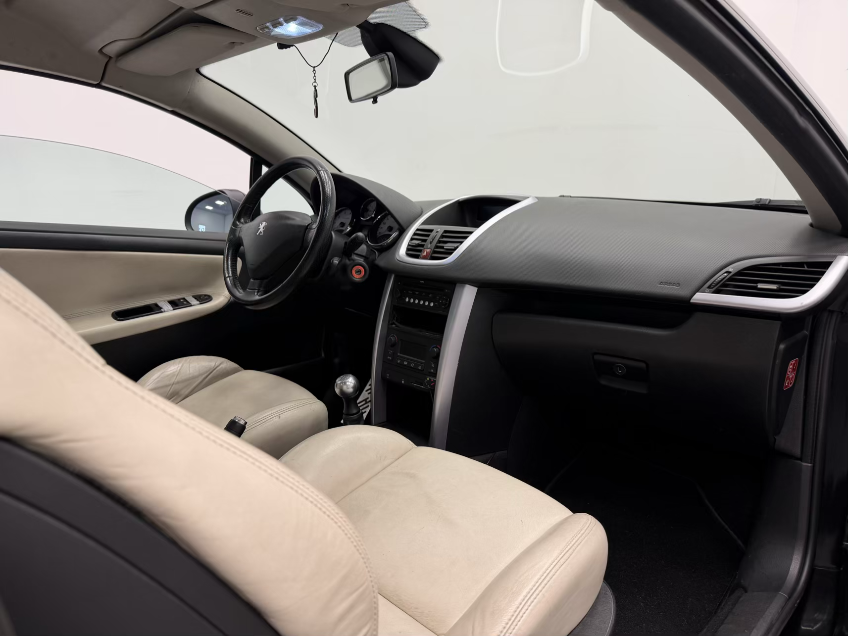 Peugeot 207 Cabrio Bi-fuel