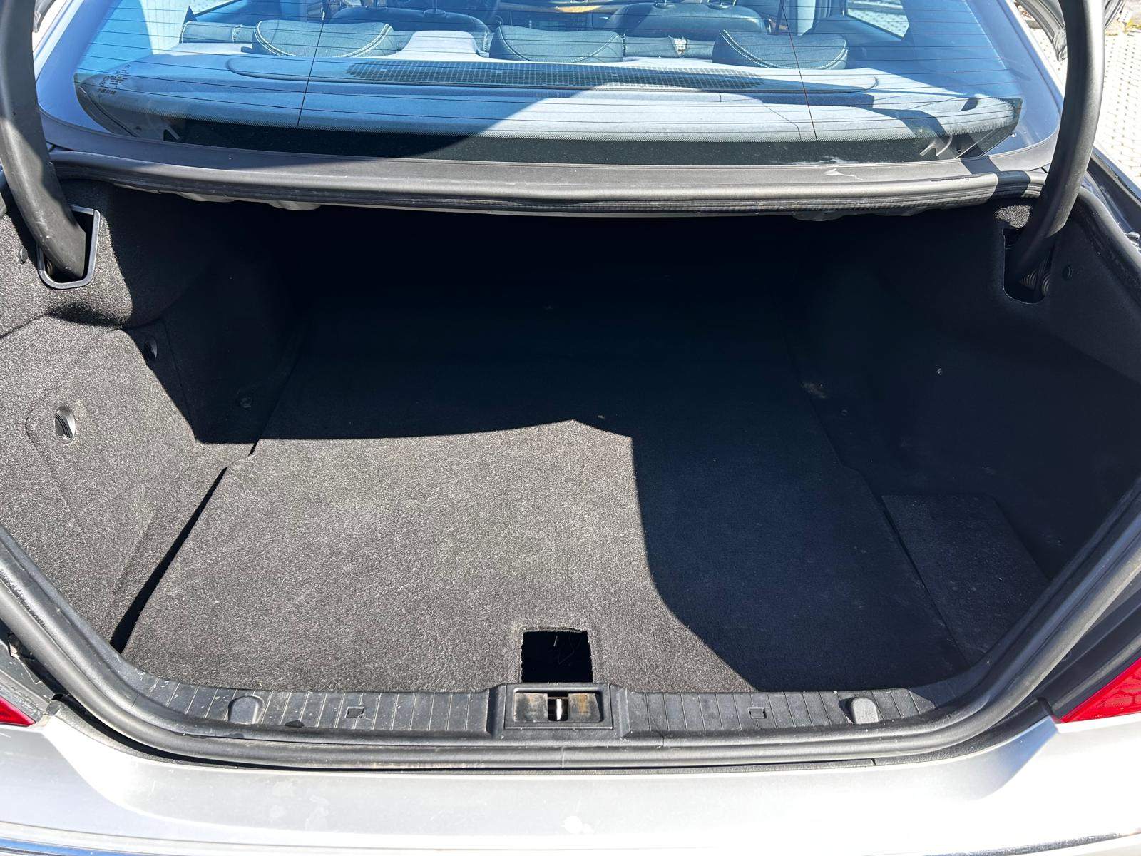 Mercedes-Benz E 280 CDI V6