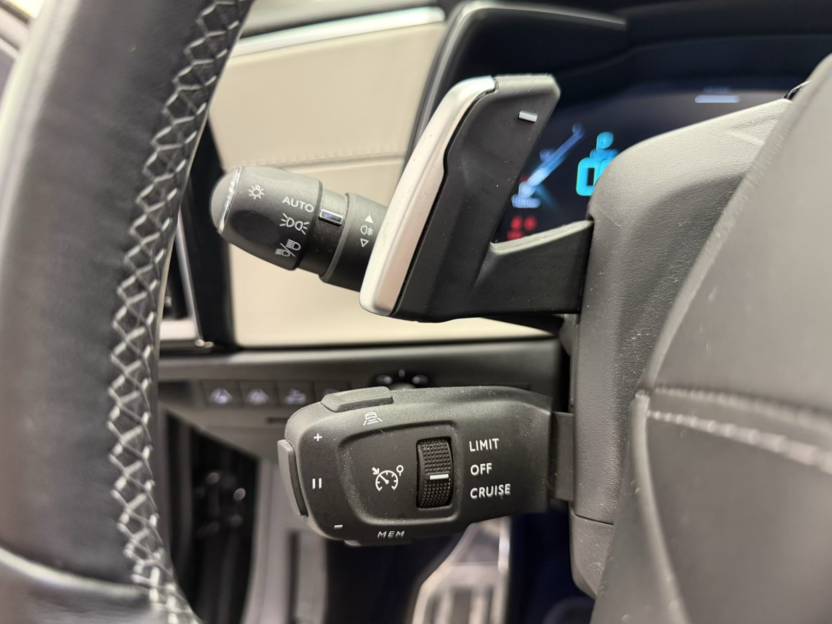 DS 9 Opera Premiere PHEV